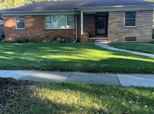 25306 Cherry Hill St, Dearborn, MI 48124