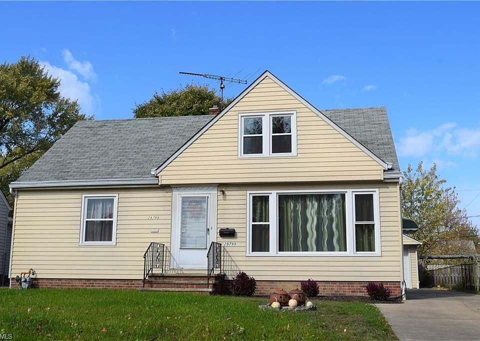 1st image of 29799 Robert St