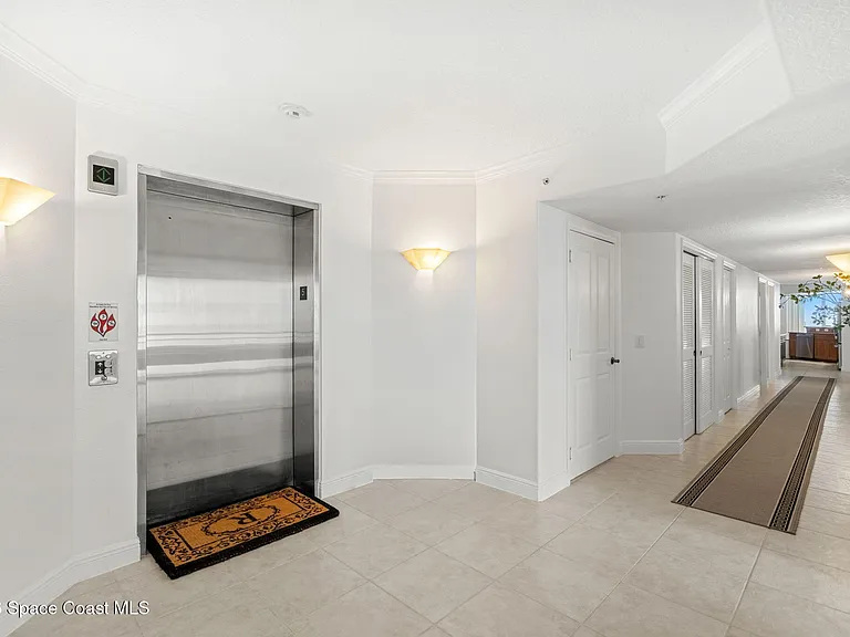1095 Highway A1A #2502 — Photo 4