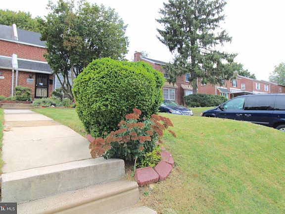 3rd image of 1308 N Longacre Blvd