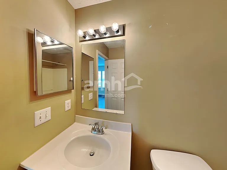 5609 Nutmeg Pl — Photo 16