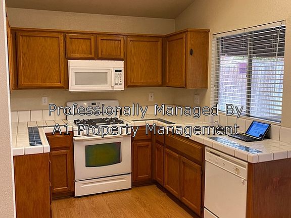 5th image of 8725 Northam Dr