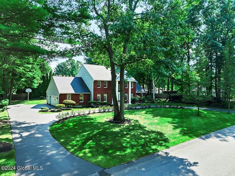 3rd image of 40 Timberwick Drive