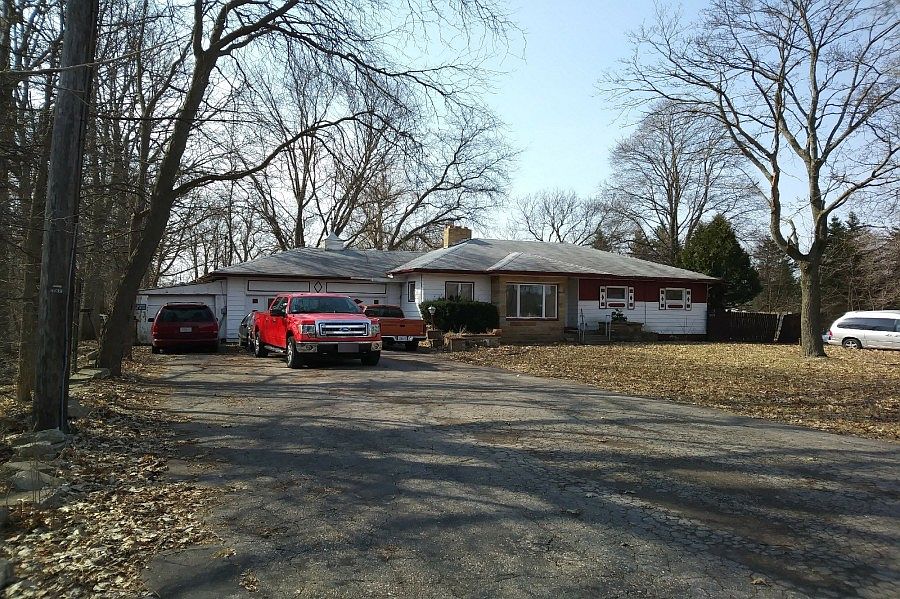 1st image of 4139 W Carpenter Rd