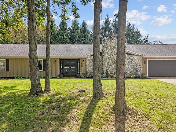 2nd image of 531 Sequoia Ln