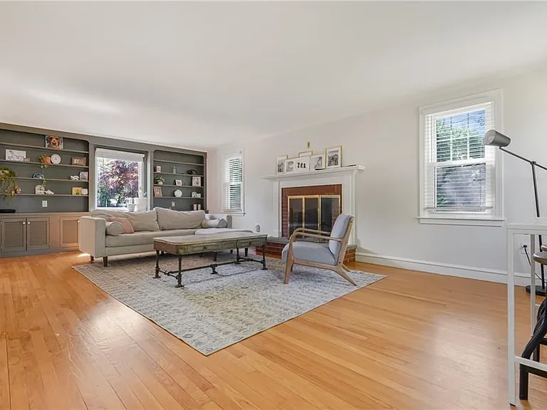 5 Indigo Rd — Photo 6