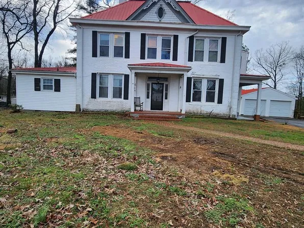 221 Virginia St, Kenbridge, VA 23944