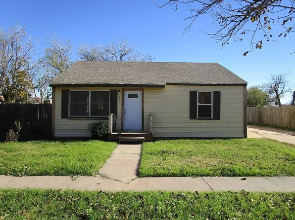 617 NW Avenue G, Hamlin, TX 79520