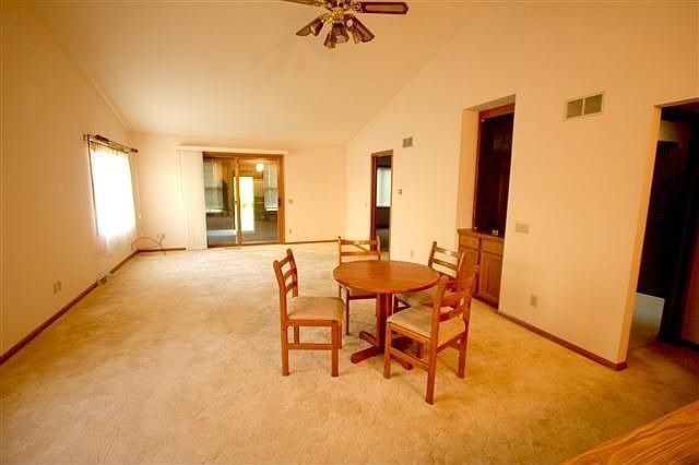 2nd image of 650 Wood Violet Ln