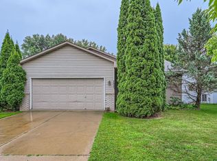 7845 77th St S, Cottage Grove, MN 55016