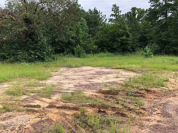 2nd image of 2563 County Road 4144 N