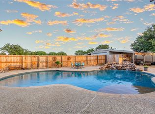 3511 Riata Ct, Bryan, TX 77808