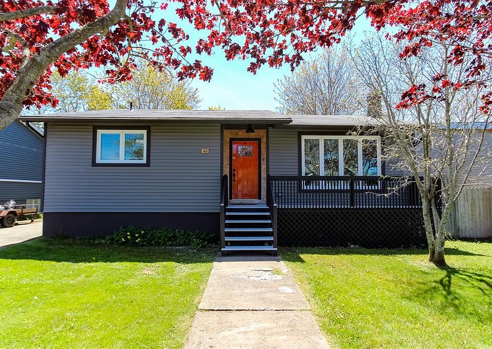 1st image of 40 Courtney Street