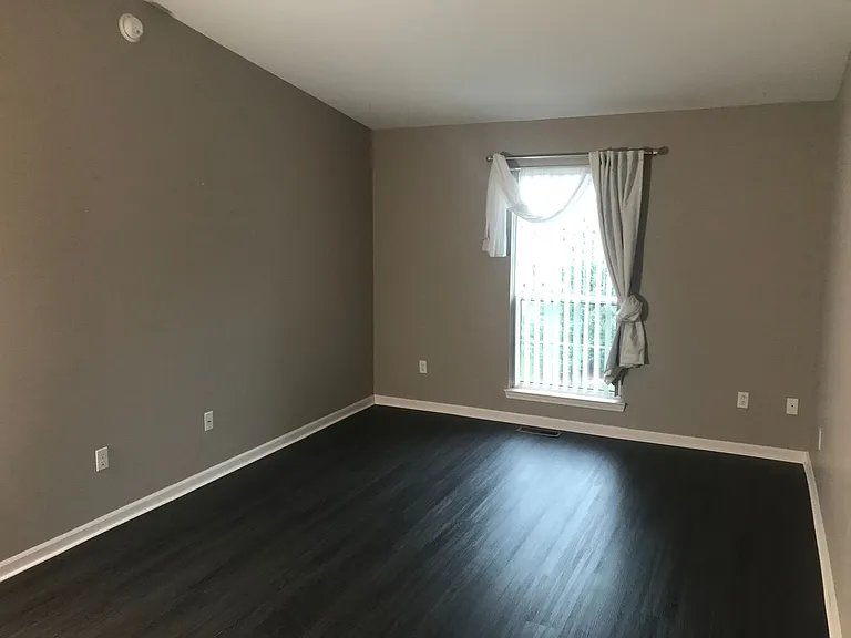 26210 Chesapeake Cir — Photo 22