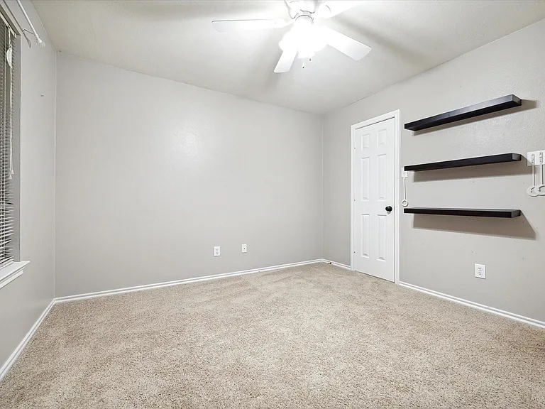 24423 Pepperrell Place St — Photo 27