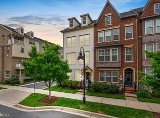243 Strummer Ln, Gaithersburg, MD 20878