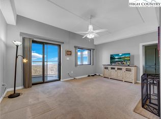 303 Sugar Top Dr UNIT 2714, Banner Elk, NC 28604