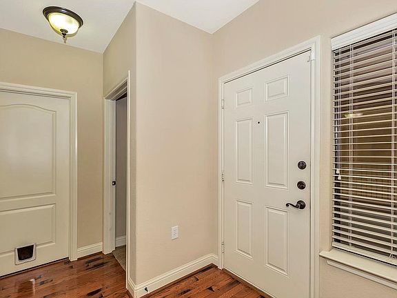 4th image of 2190 Portofino Dr
