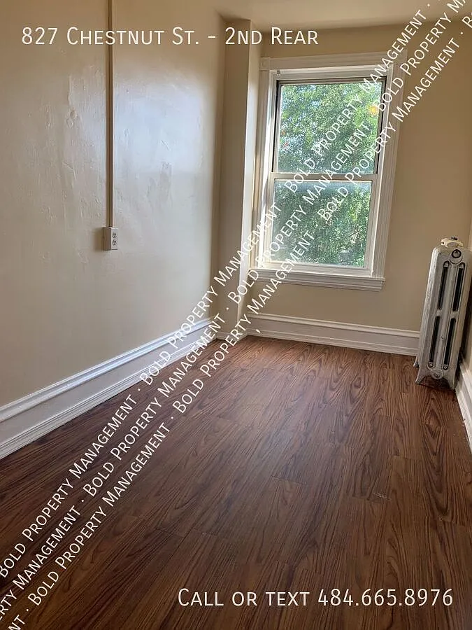 Great loft style 3 Bedroom 1 Bath — Photo 4