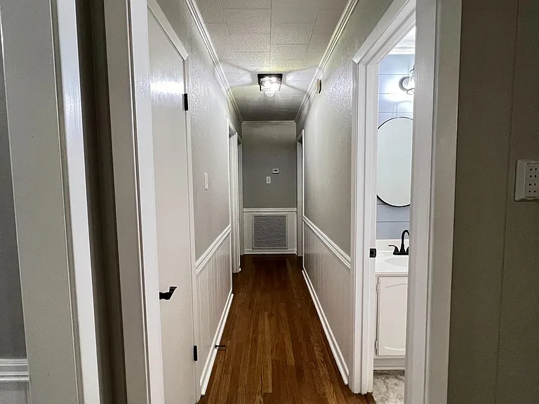 110 Highland Dr — Photo 9