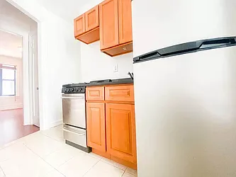 Rented by RealTegrity NY LLC