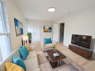 59 Carrick Ave #3, Hamilton, ON