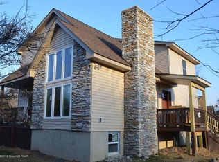 29 Crane Rd, Albrightsville, PA 18210