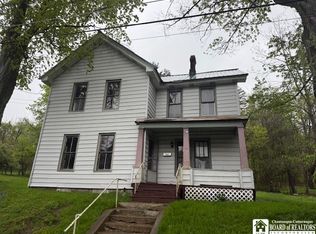 86 Eagle St, Jamestown, NY 14701
