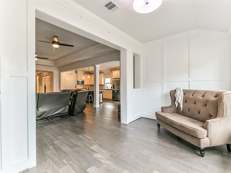 1316 Graham Trace Ln — Photo 17