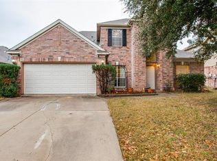 720 Turnstone Dr, Arlington, TX 76018
