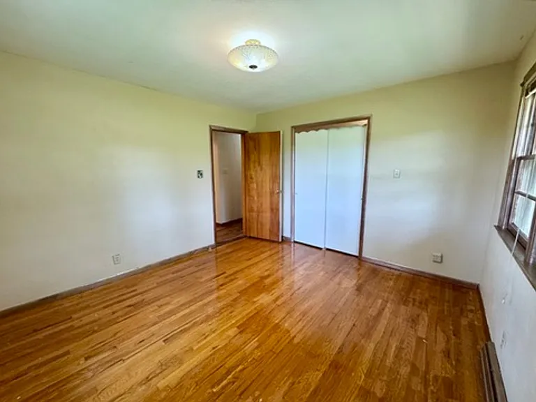 122 N Buckner Tarsney Rd — Photo 13