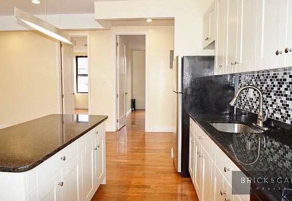 2nd image of 645 W 160th St APT 4E