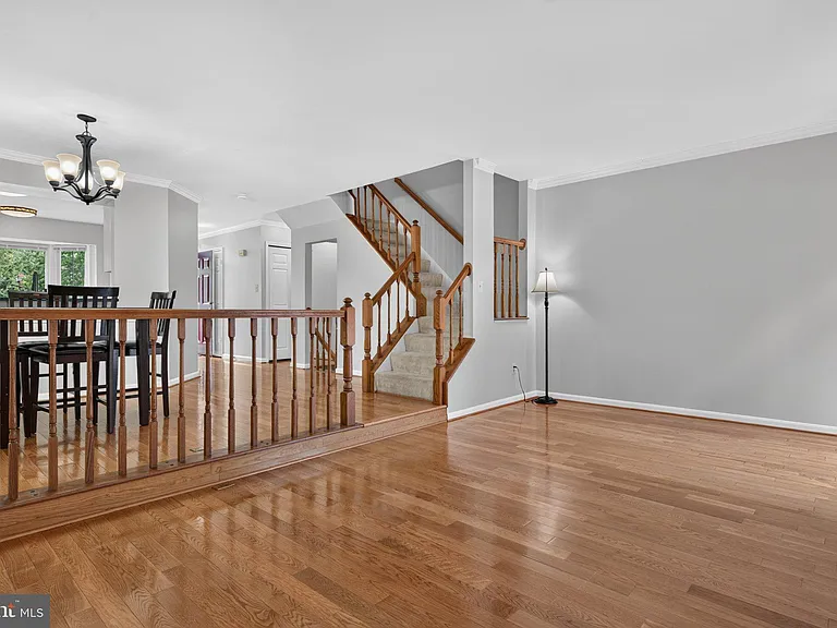 7259 Worsley Way — Photo 17