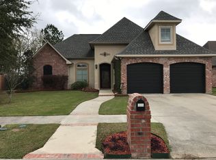 101 Moss Brook Dr, Lafayette, LA 70508
