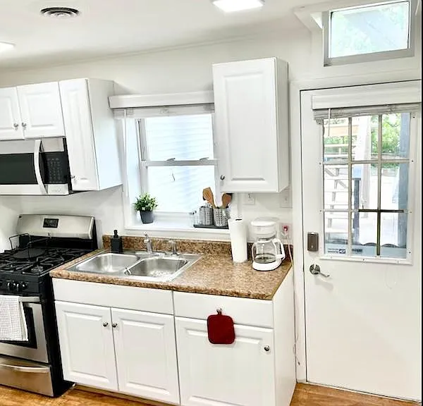 740 E Fort Ave — Photo 13