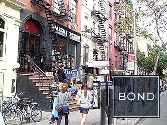 Rented by Bond New York | media 13