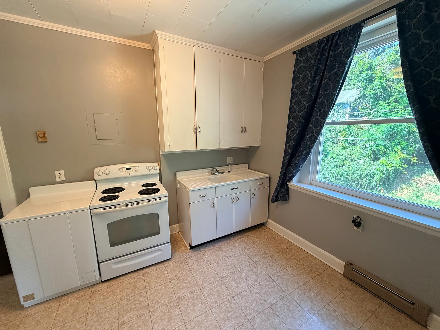 1 bed, 600 sqft, $950 — Photo 4
