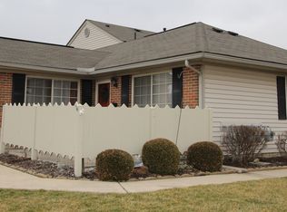 445 Virginia Ct, Pataskala, OH 43062