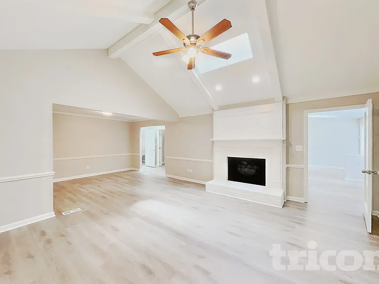 2309 Pastille Ln — Photo 3