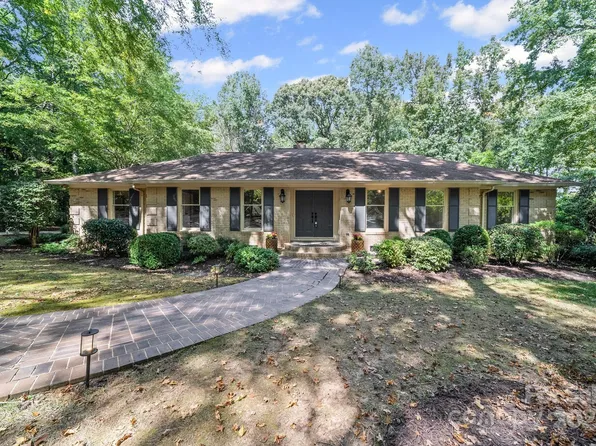 1676 Partridge Cir, Lancaster, SC 29720