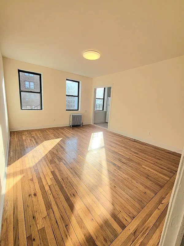 45-15 43rd Avenue 4A