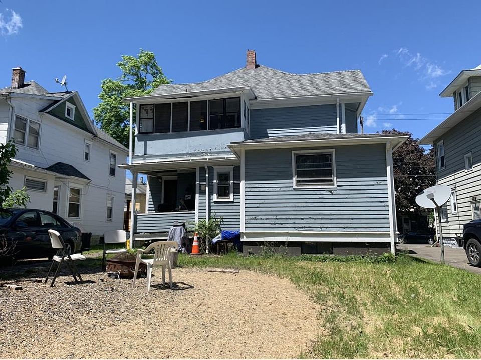 2nd image of 706 Monroe St