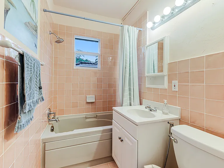 11350 NE 8th Ct — Photo 26