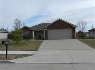 4206 Black Tail Dr, Columbia, MO 65202