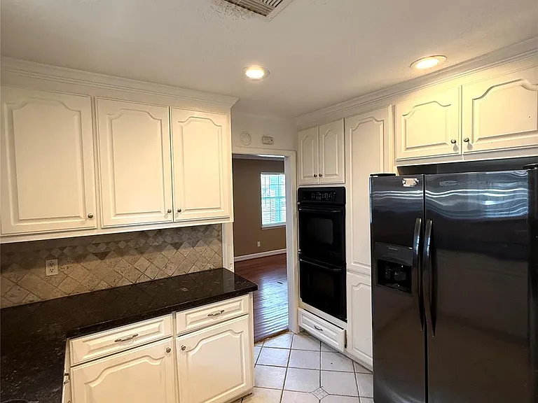 5811 McKnight St — Photo 14