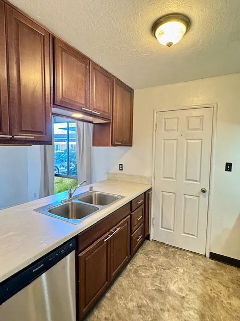 2065 Olivera Road #C - 1 — Photo 3