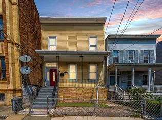 130 Winfield Ave, Jersey City, NJ 07305
