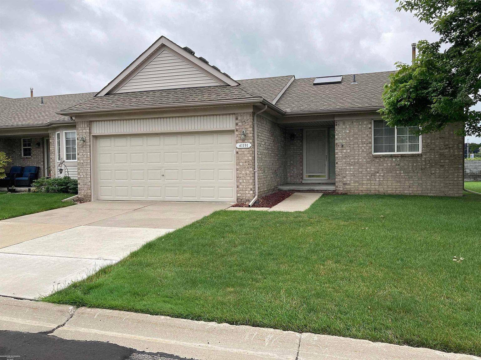 41191 Greenspire Dr, Clinton Township, MI 48038 Zillow