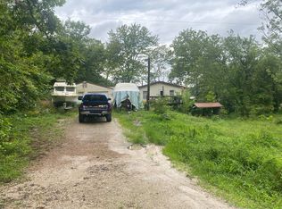 326 Trails End Rd, Sunrise Beach, MO 65079