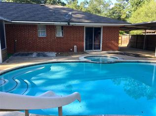 110 Halo Dr, Conroe, TX 77301